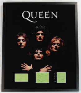 Queen - RLC 12 Auction Specialty Item